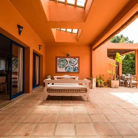 Villa Lotus Verde - Spacious 6 Bedroom In Aroeira - Pool Table And Private Pool Lisboa